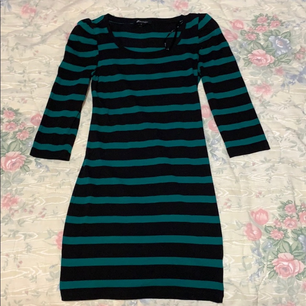Mid sleeve striped teal bodycon dress